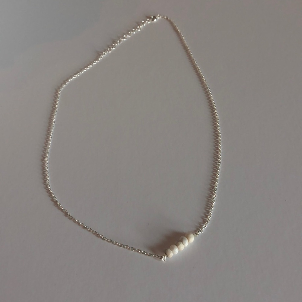 Minimalist necklace